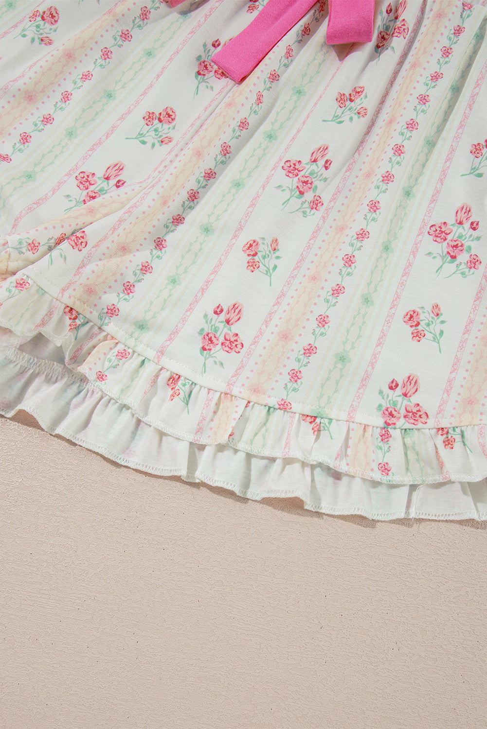 White Floral Print Contrast Pipping Short Pajamas Set