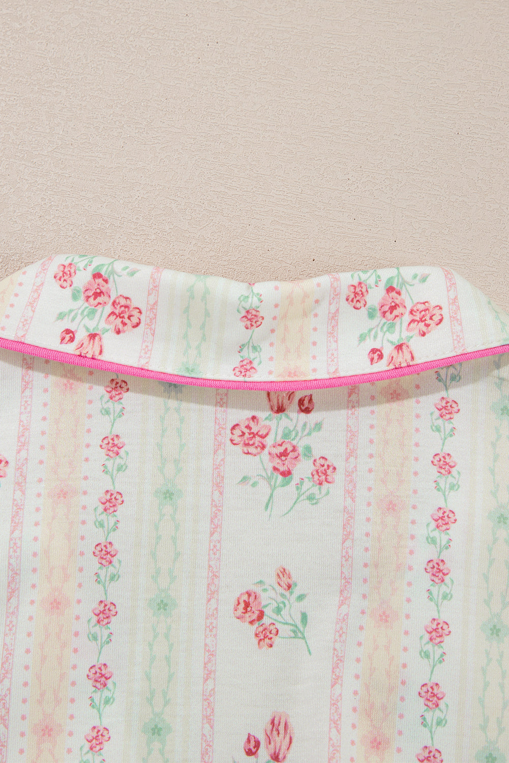 White Floral Print Contrast Pipping Short Pajamas Set