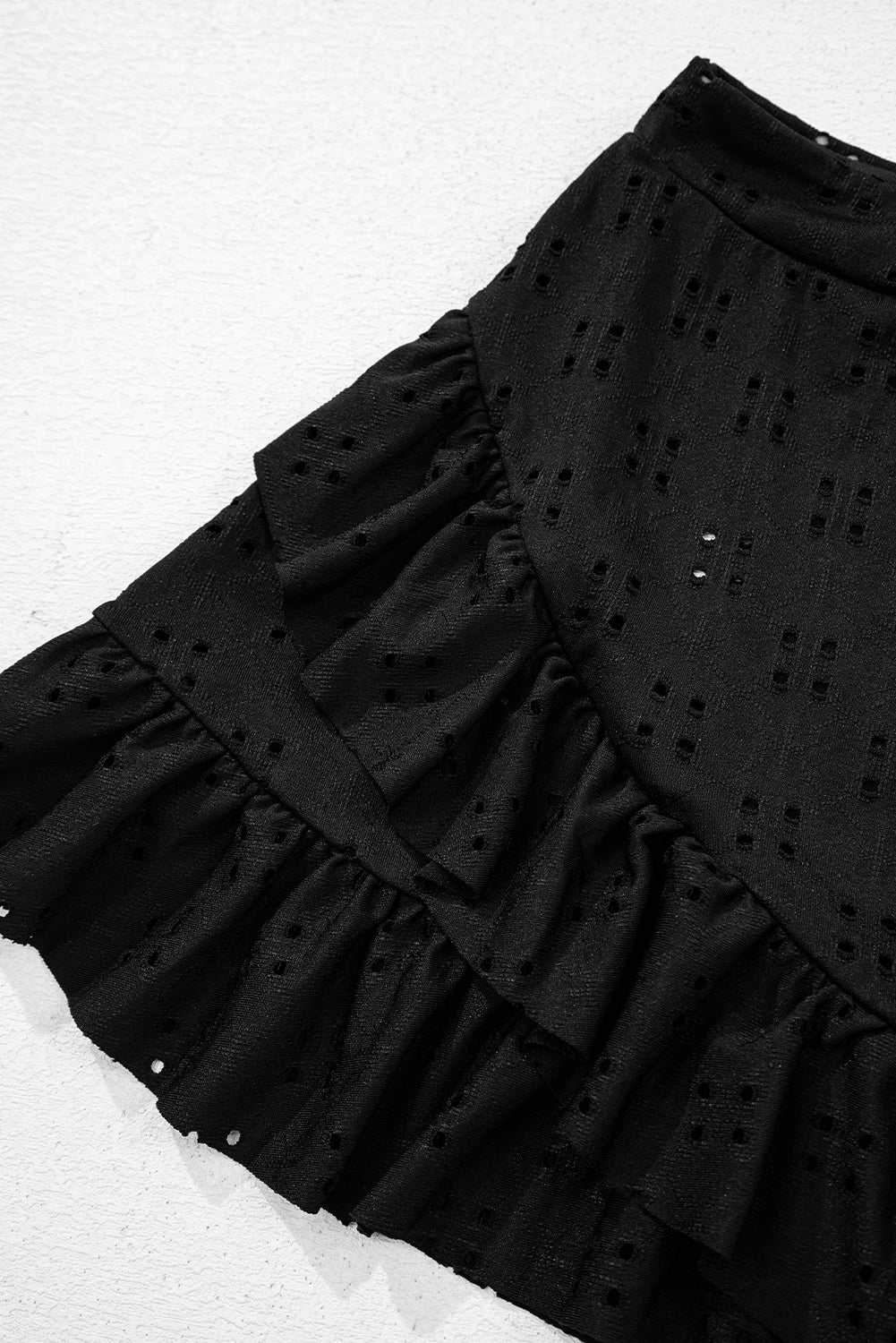 Black Eyelet Pattern Knotted Ruffle Trim 3pcs Bikini Set