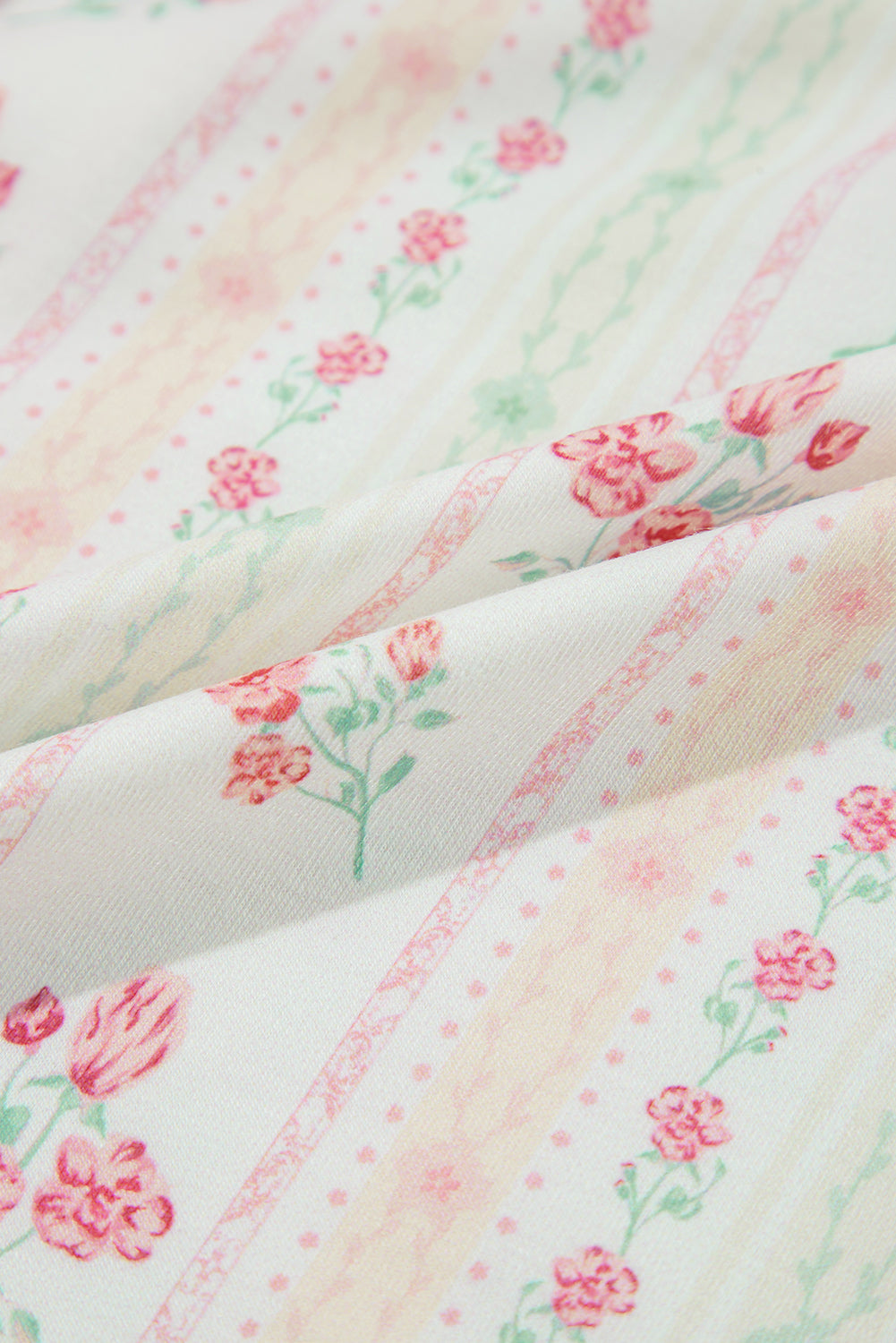 White Floral Print Contrast Pipping Short Pajamas Set