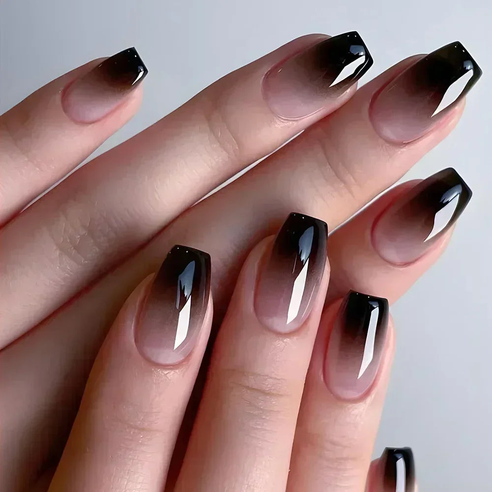 24Pcs French Tip Press on Nails Short Coffin False Nails Simple Wearable Fake Nails Frosted Full Cover Press on Nail Tips Art