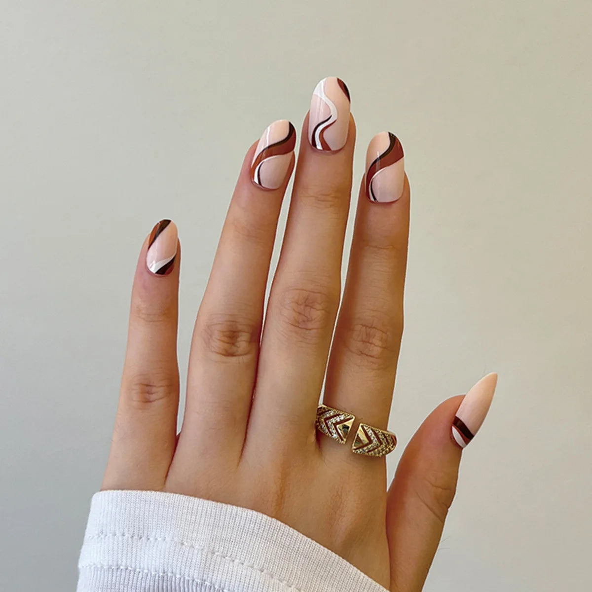 24Pcs Removable Wearable False Nails Art Short Glitter French Gold Edge Fake Nails Waterproof Press on Nail Tips Nails Supplies