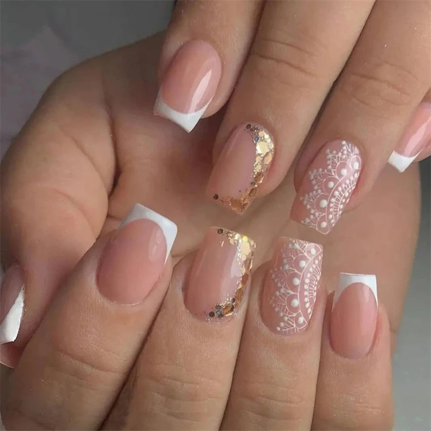 24Pcs White Ice Camellia Short False Nails Art Light Pink Sweet Girls Acrylic Press on Nails Full Cover Removable Fake Nail Set