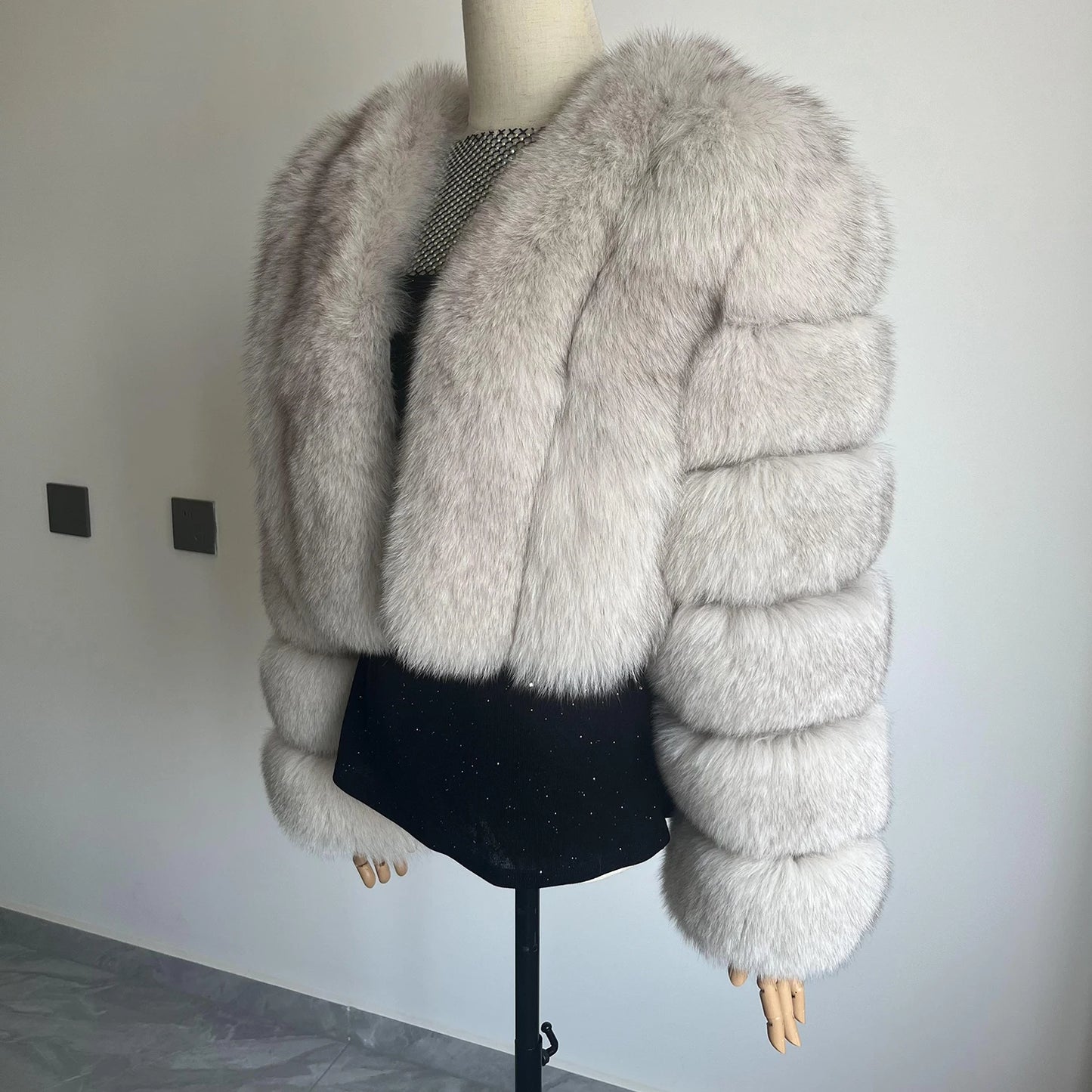 Fur Coat Real Fox Fur Women`S Coat Fashion V-neck Full Sleeve Short Autumn-Winter Luxury Women`S Leather Jacket