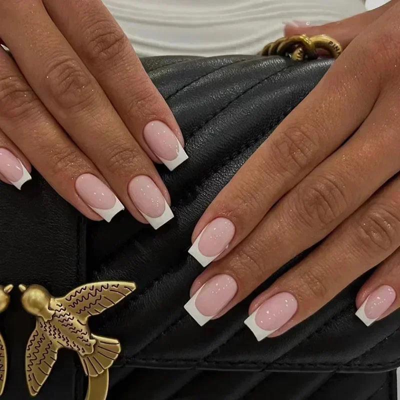 24Pcs French Tip Press on Nails Short Coffin False Nails Simple Wearable Fake Nails Frosted Full Cover Press on Nail Tips Art