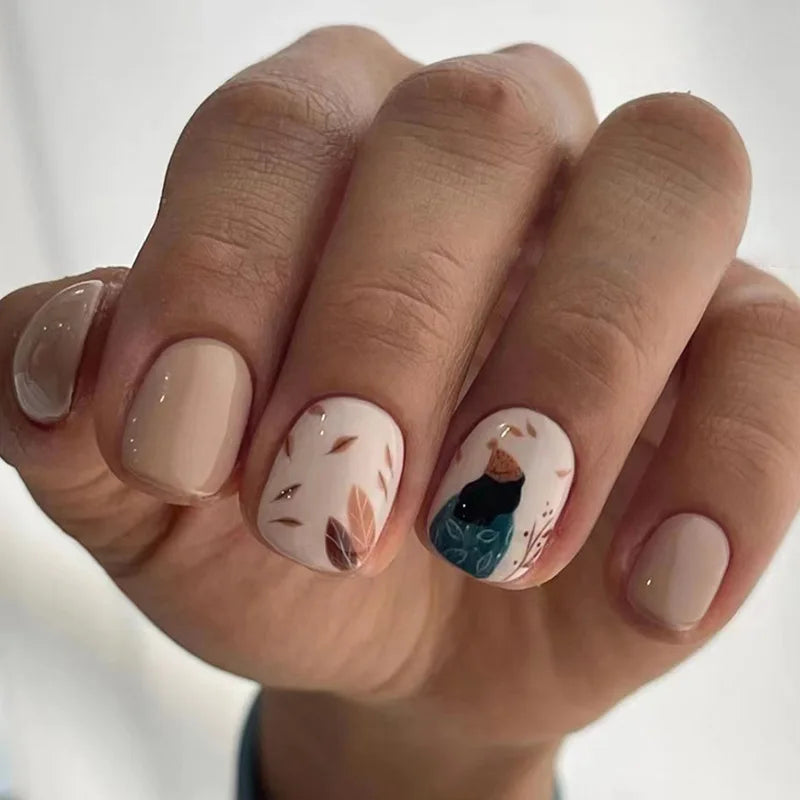 24Pcs White Ice Camellia Short False Nails Art Light Pink Sweet Girls Acrylic Press on Nails Full Cover Removable Fake Nail Set