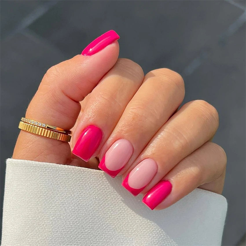 24Pcs White Ice Camellia Short False Nails Art Light Pink Sweet Girls Acrylic Press on Nails Full Cover Removable Fake Nail Set