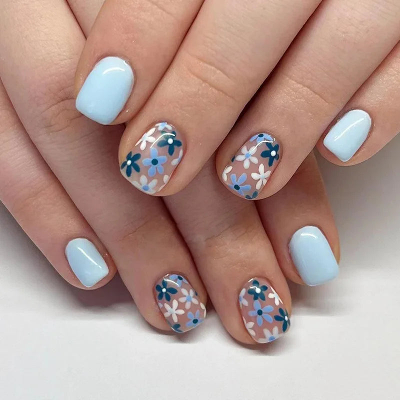 24Pcs Short Retro Flower Design Nails Art Manicure Pink False Nails Wearable Square Fake Nails Press on Full Cover Nail Tips