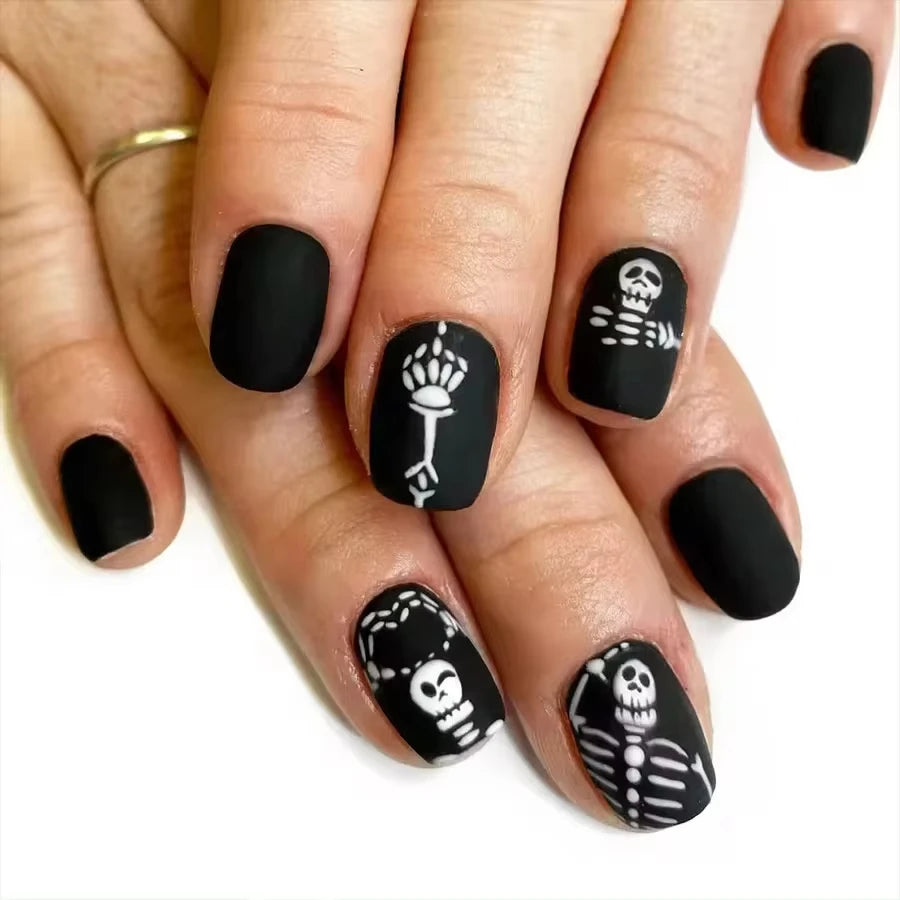 24Pcs/set Black Halloween Press on Nails Pumpkin Ghost Cat Design Short Square Fake Nails Full Cover Acrylic Nail Tips for Women