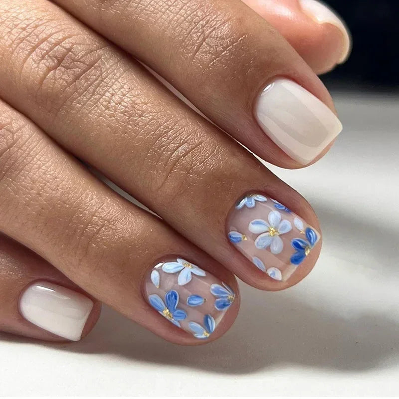 24Pcs Short Retro Flower Design Nails Art Manicure Pink False Nails Wearable Square Fake Nails Press on Full Cover Nail Tips