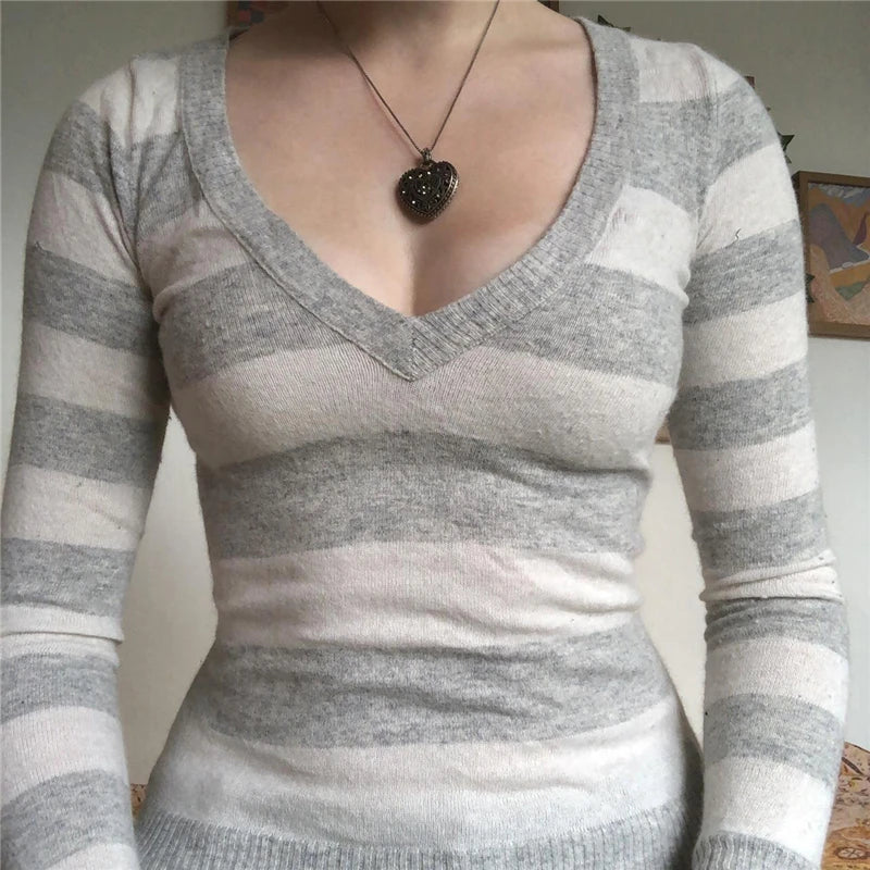 Y2K Grunge Emo 00s Vintage T Shirt Black Grey Striped V Neck Long Sleeve Jumper Tops Chic Women Autumn Retro Mall Goth Tees