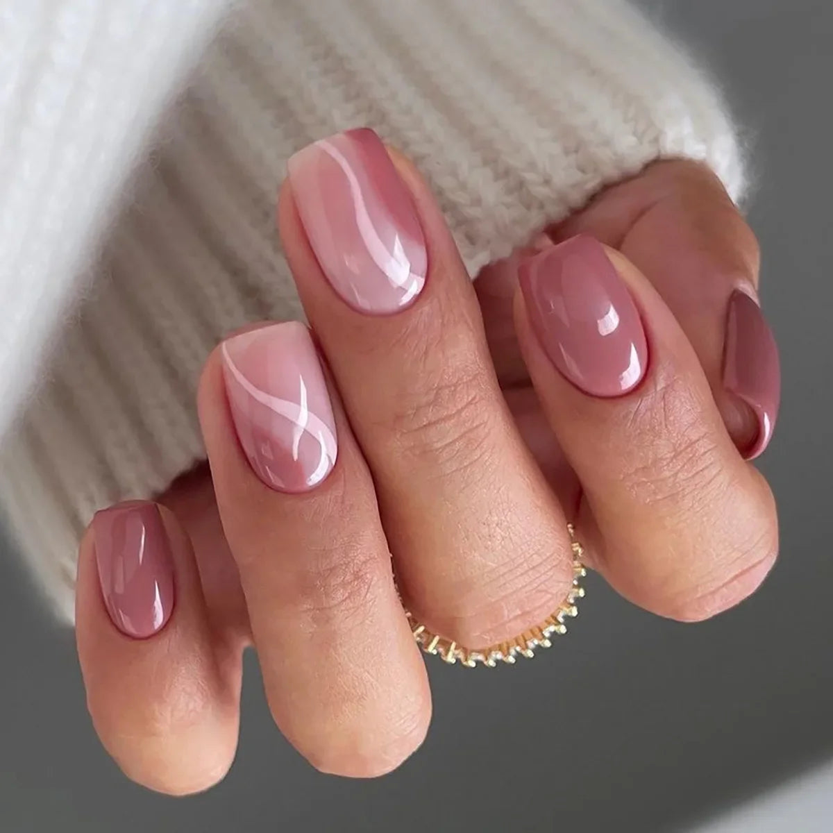 24Pcs Medium Long Acrylic Fake Nails Art Cool Spice Girls Wearing False Nails Set Press on Nail Tips Removable French Nails Fake