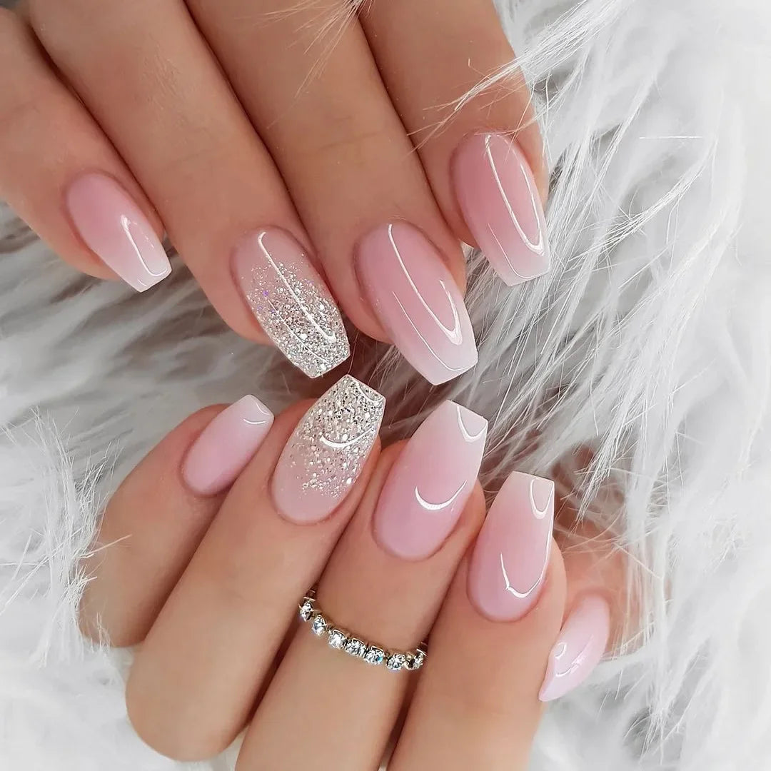 24Pcs Medium Long Acrylic Fake Nails Art Cool Spice Girls Wearing False Nails Set Press on Nail Tips Removable French Nails Fake