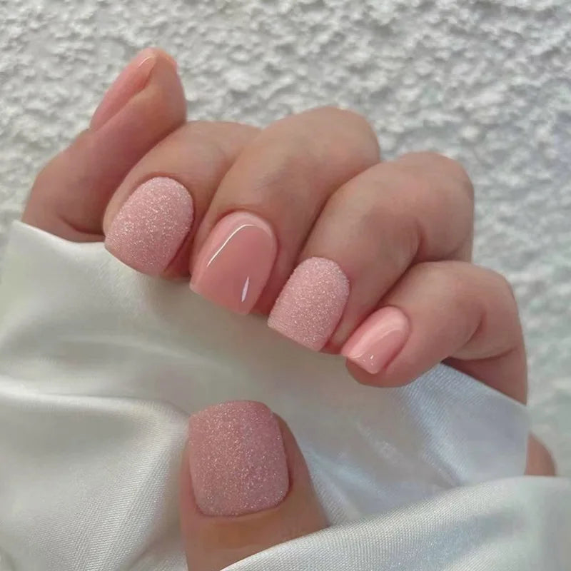 24Pcs White Ice Camellia Short False Nails Art Light Pink Sweet Girls Acrylic Press on Nails Full Cover Removable Fake Nail Set