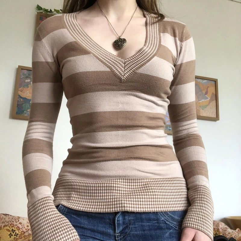 Y2K Grunge Emo 00s Vintage T Shirt Black Grey Striped V Neck Long Sleeve Jumper Tops Chic Women Autumn Retro Mall Goth Tees