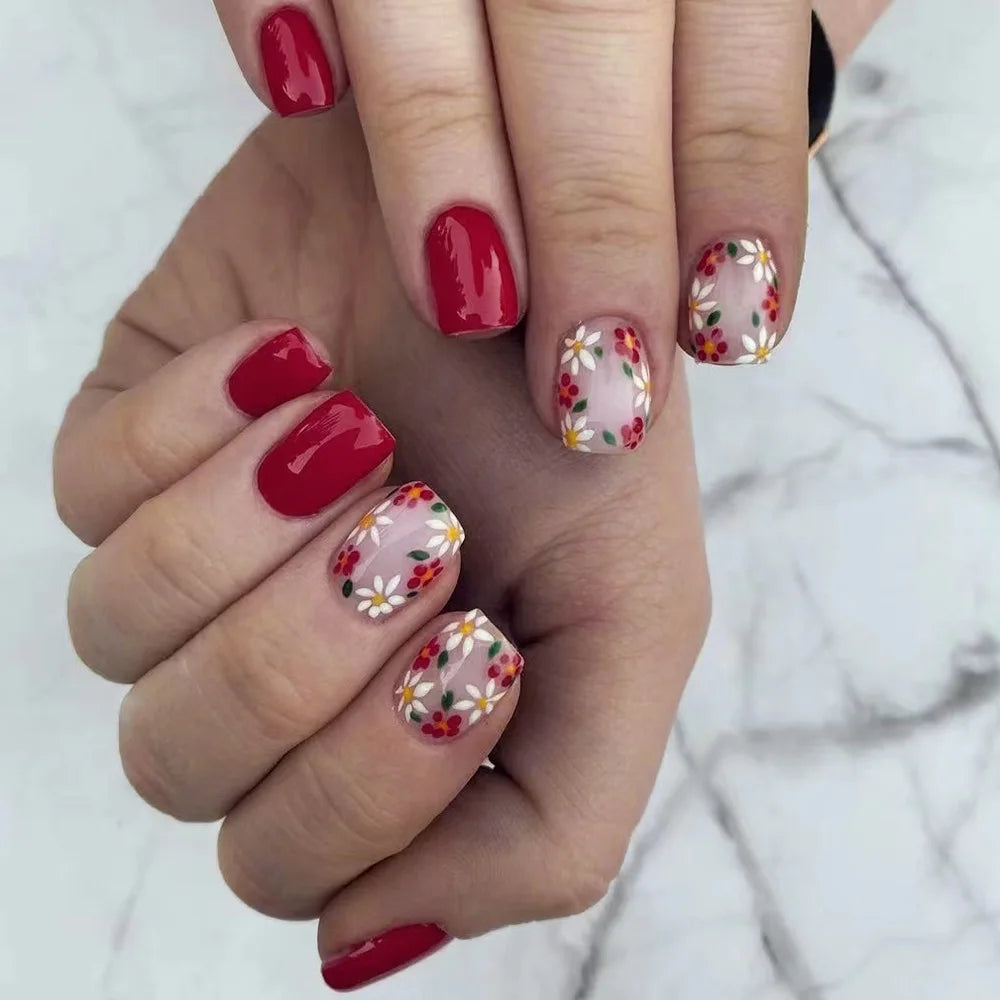 24Pcs Short Retro Flower Design Nails Art Manicure Pink False Nails Wearable Square Fake Nails Press on Full Cover Nail Tips