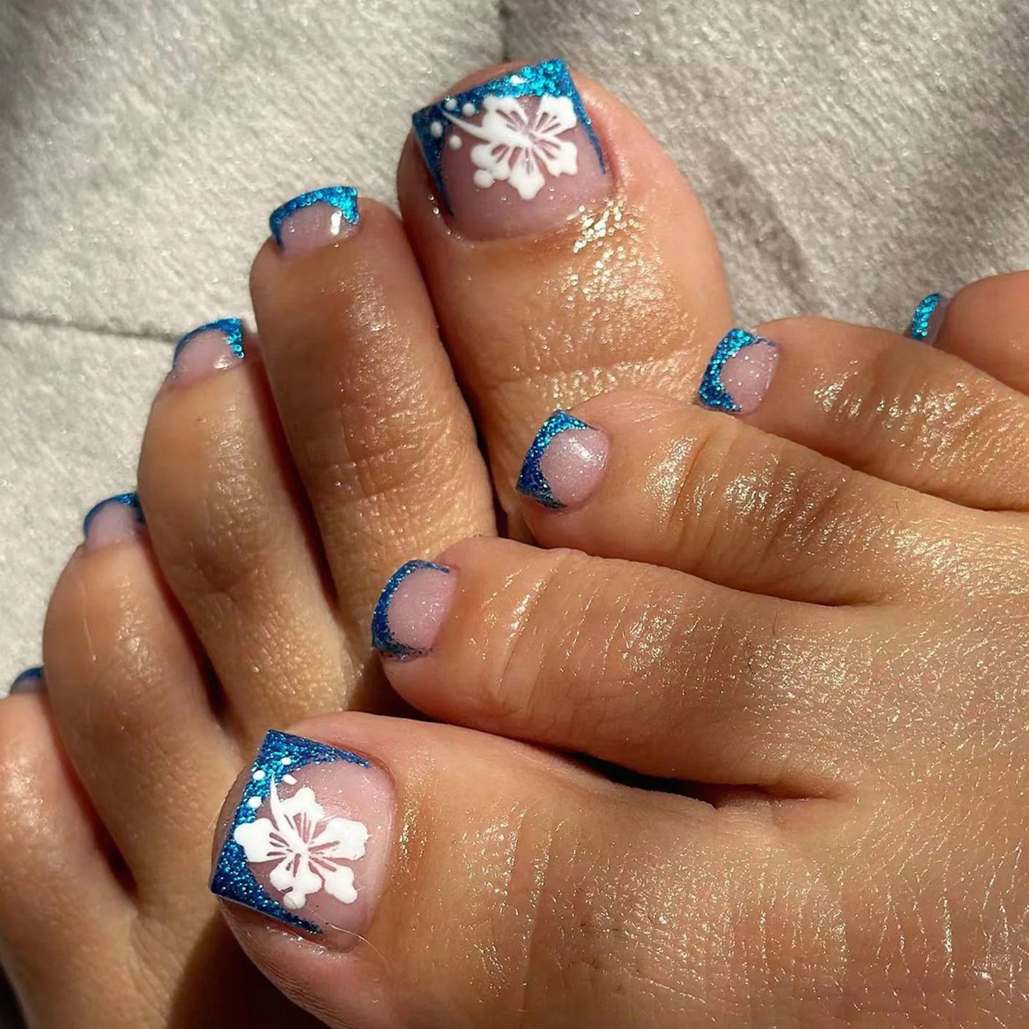 24Pcs False Toes Nails French Square Nude Color Nature Fake Toe Nails Feet Nail Tips Artificial Press On Toenails for Women 2025