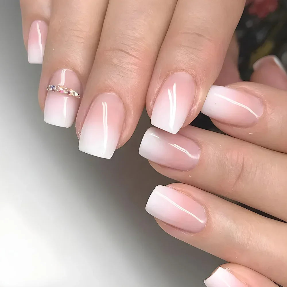 24PCS Shiny Pearl Wearable False Nails Short Square Fake Nail Simple Press on Nails Detachable Full Cover Nail Tips With Glue