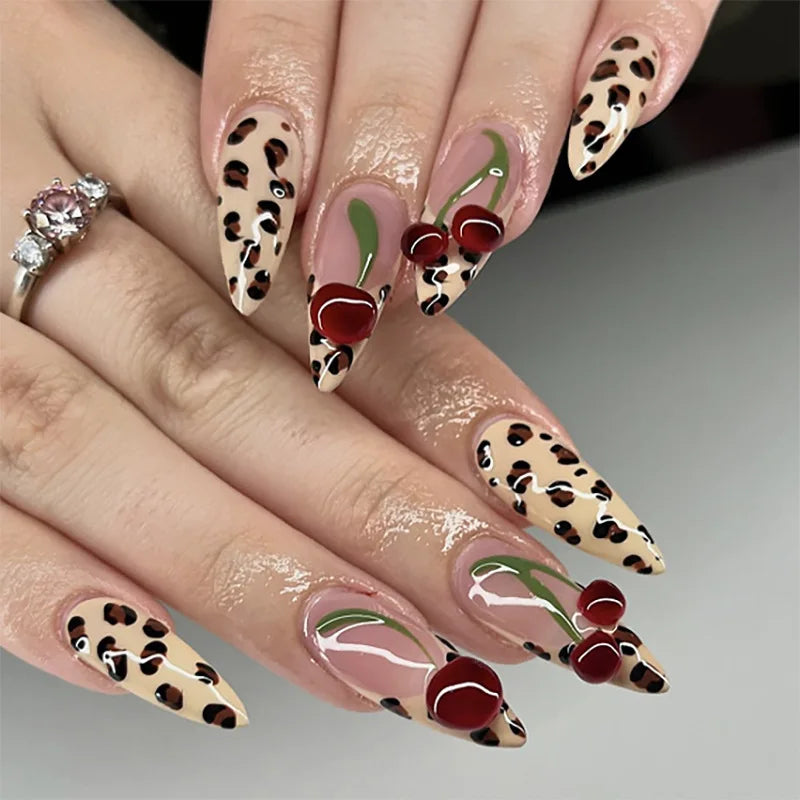 24Pcs Simple French Fake Nails with Almond Head Design Detachable 3D Irregular Star Pattern Press on False Nails Manicure Tools