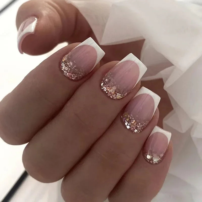 24PCS Shiny Pearl Wearable False Nails Short Square Fake Nail Simple Press on Nails Detachable Full Cover Nail Tips With Glue