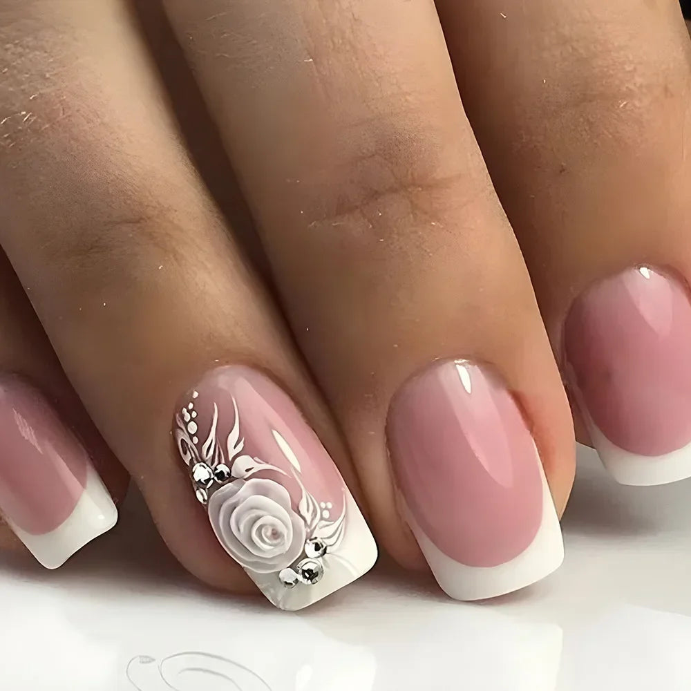 24PCS Shiny Pearl Wearable False Nails Short Square Fake Nail Simple Press on Nails Detachable Full Cover Nail Tips With Glue
