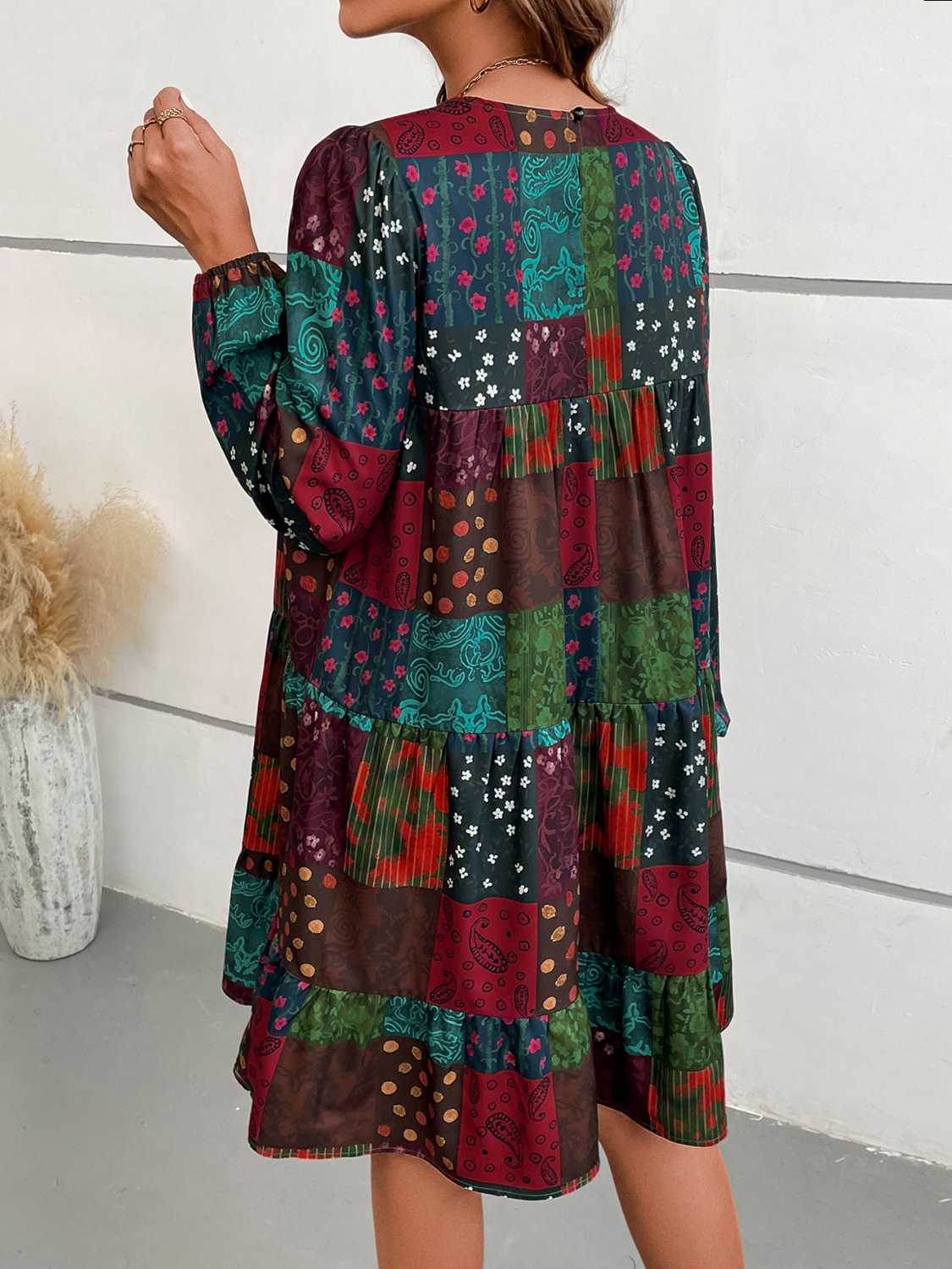 Patchwork Round Neck Long Sleeve Dress