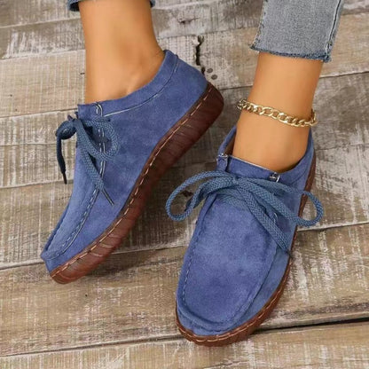 Tied Suede Round Toe Sneakers