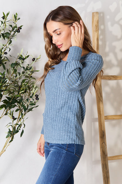 Ribbed Round Neck Lantern Sleeve Blouse