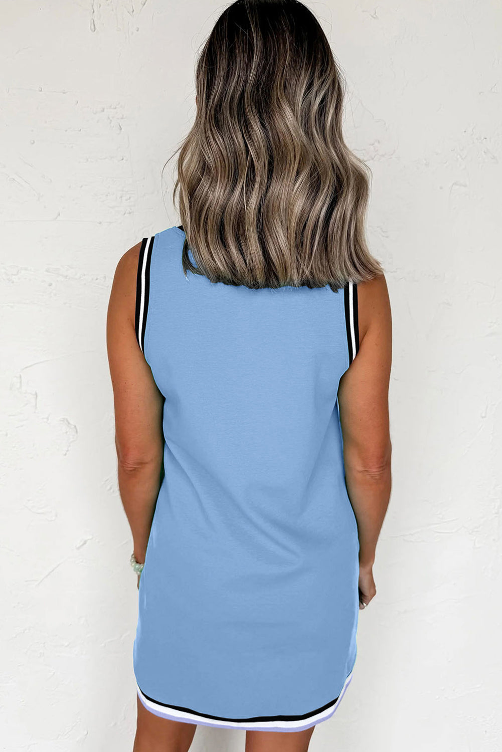 Purple Orchid Color Contrast Trim V Neck Shift Sleeveless Mini Dress