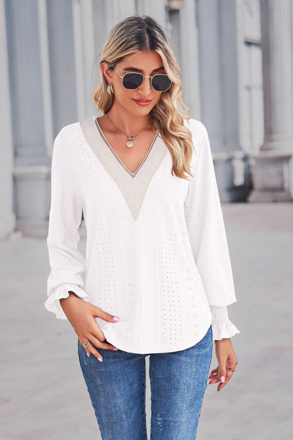 Contrast V-Neck Flounce Sleeve Top