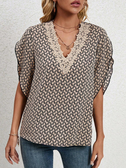 Lace Detail Printed V-Neck Half Sleeve Blouse