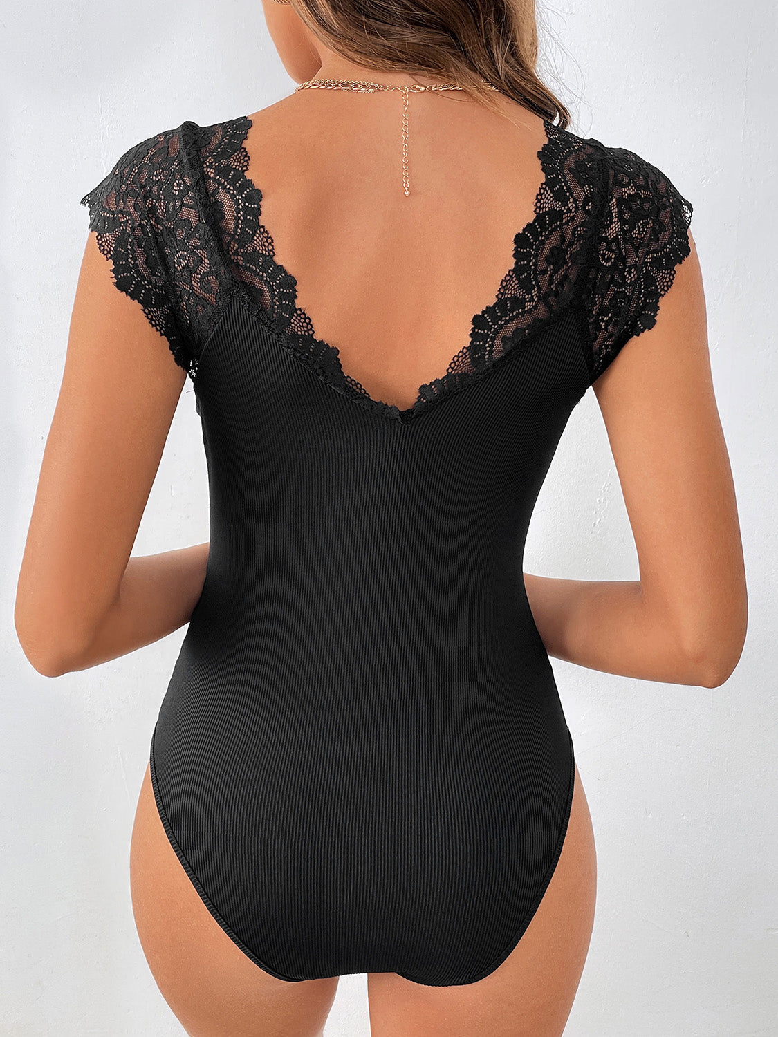 Lace Detail V-Neck Sleeveless Bodysuit