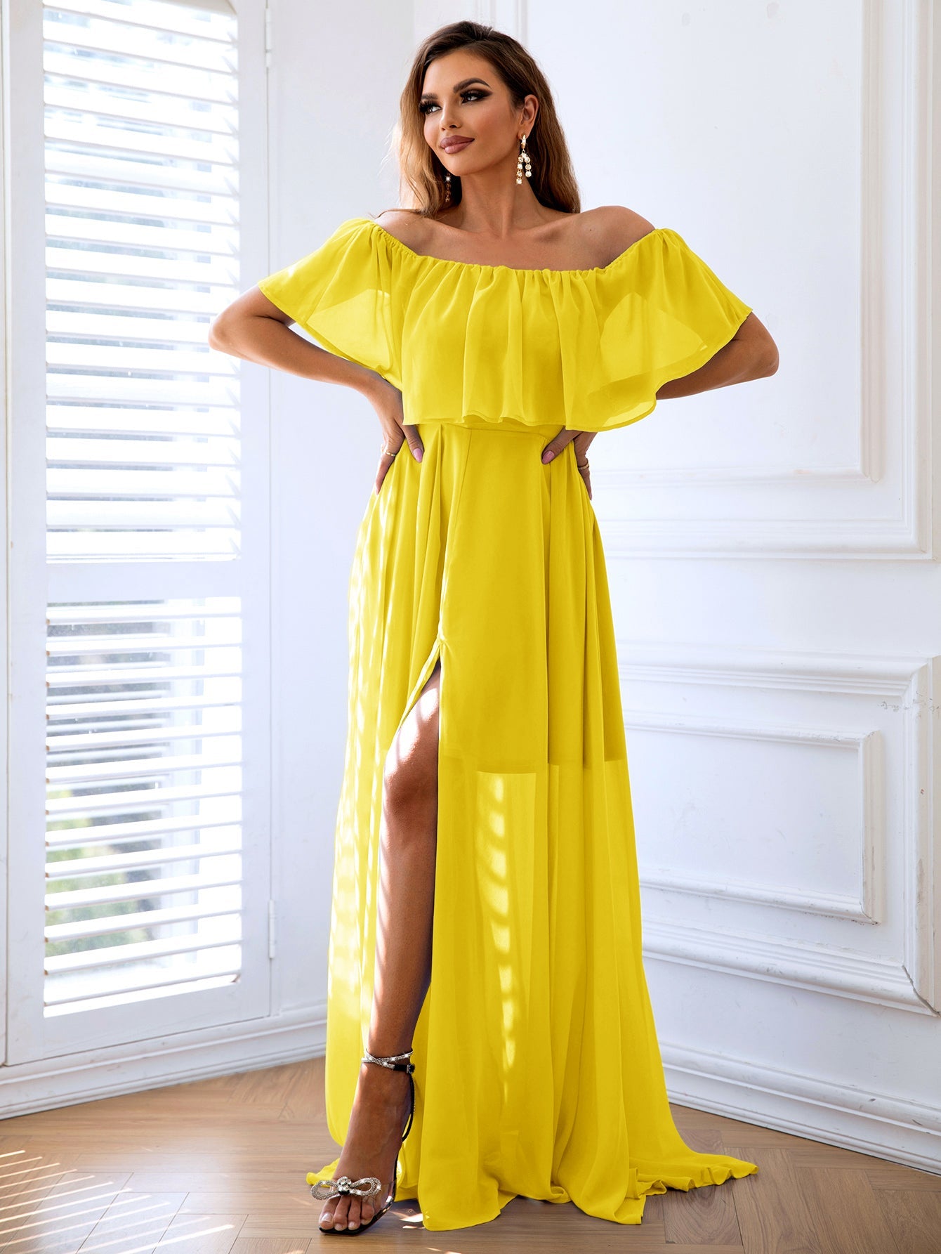 Off-ShoulderLayeredSplitMaxiDress