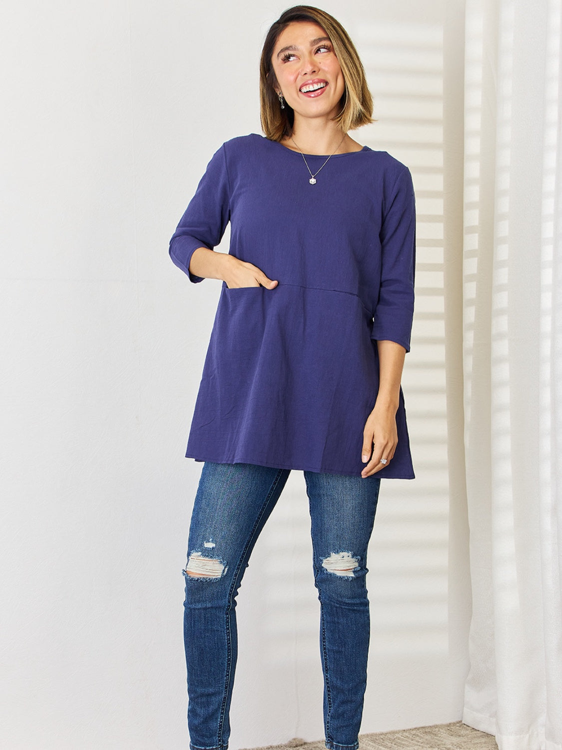 Pocketed Round Neck Half Sleeve Blouse