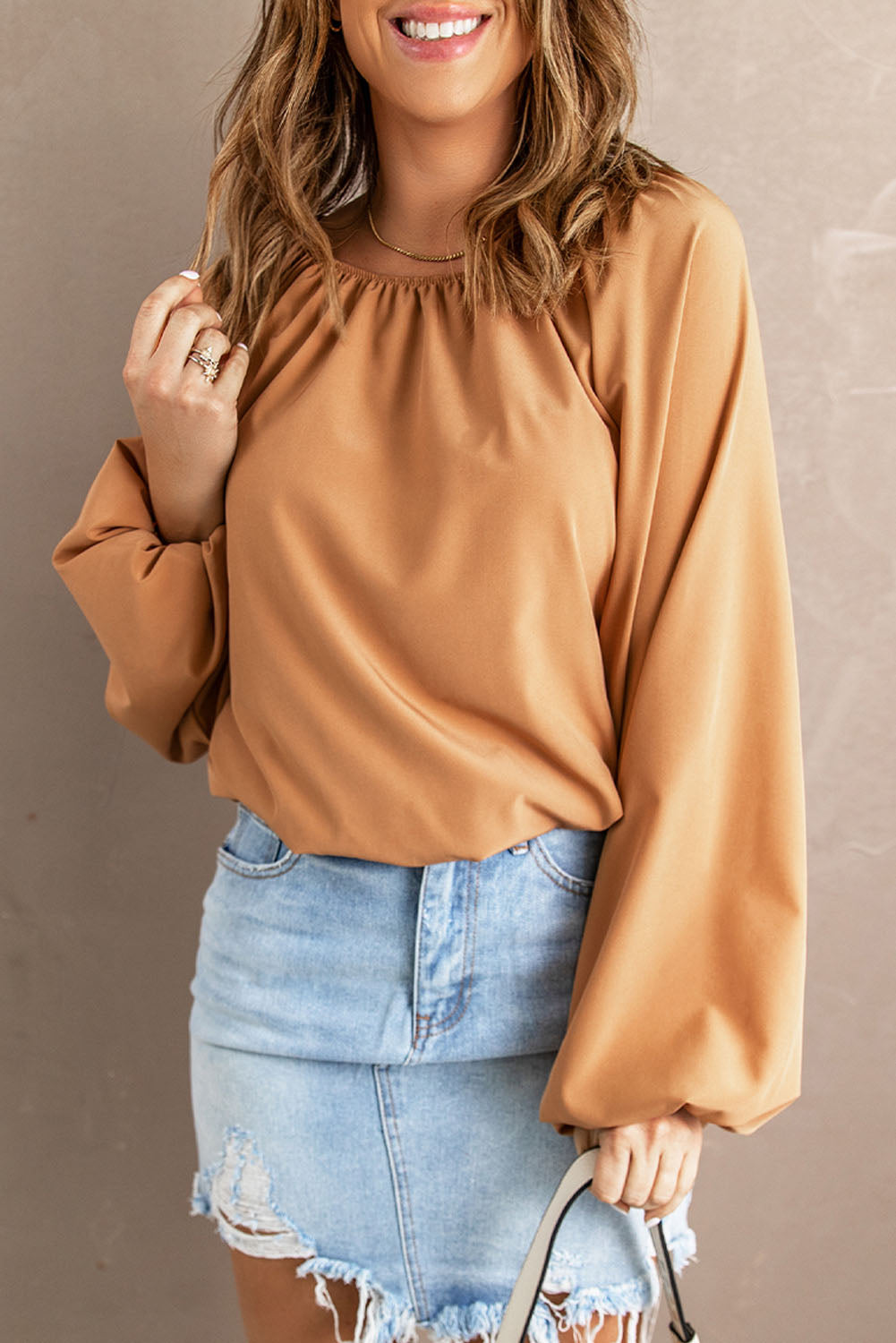 Round Neck Balloon Sleeve Blouse