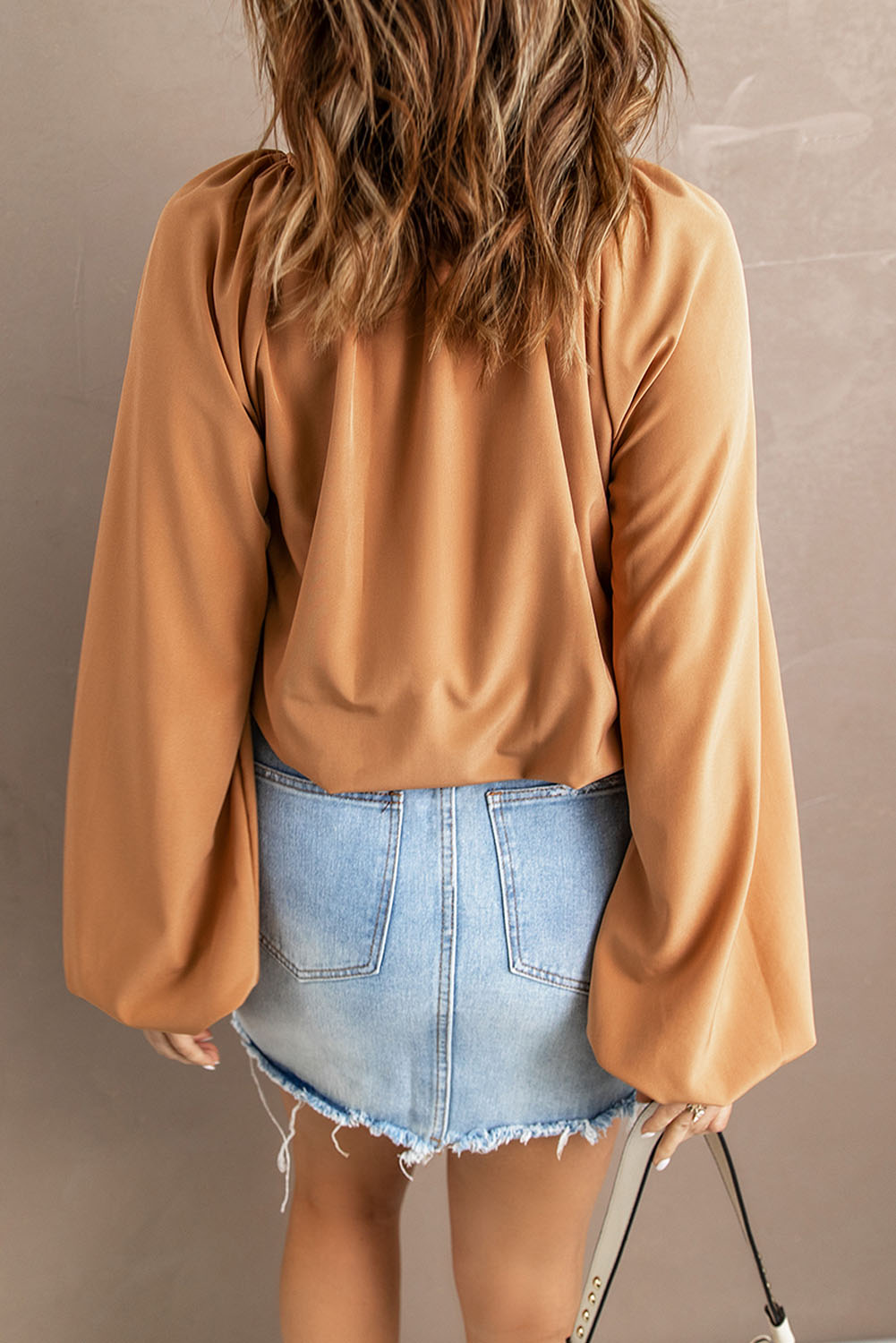 Round Neck Balloon Sleeve Blouse