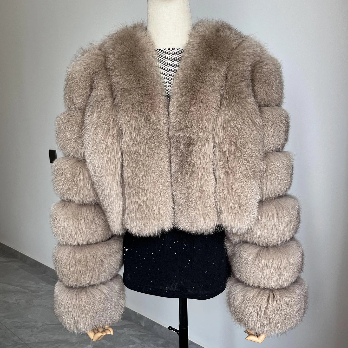 Fur Coat Real Fox Fur Women`S Coat Fashion V-neck Full Sleeve Short Autumn-Winter Luxury Women`S Leather Jacket