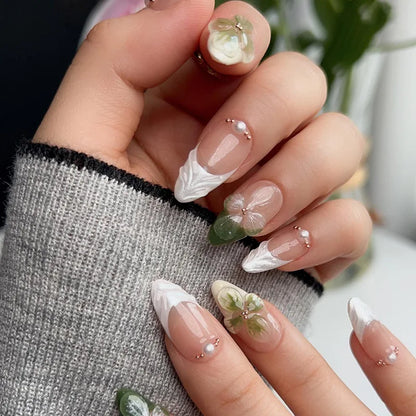 24Pcs Simple French Fake Nails with Almond Head Design Detachable 3D Irregular Star Pattern Press on False Nails Manicure Tools