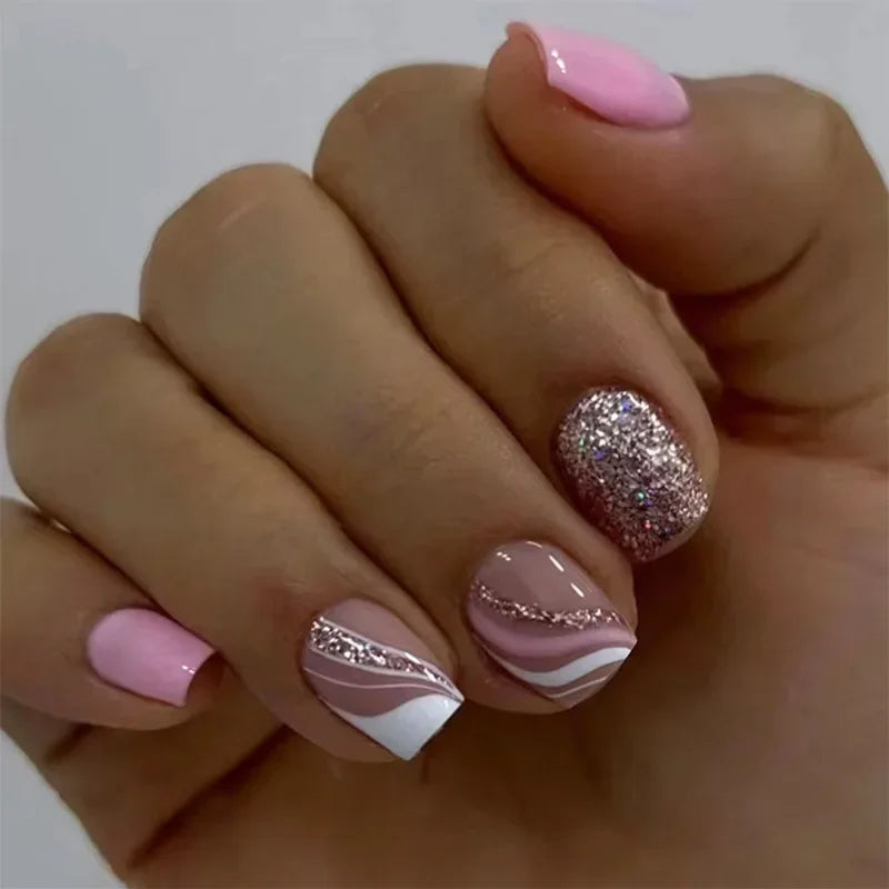 24Pcs Short Retro Flower Design Nails Art Manicure Pink False Nails Wearable Square Fake Nails Press on Full Cover Nail Tips