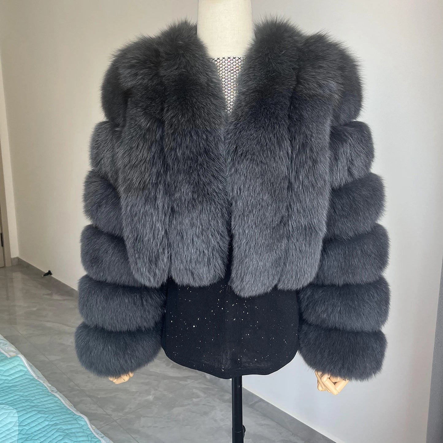 Fur Coat Real Fox Fur Women`S Coat Fashion V-neck Full Sleeve Short Autumn-Winter Luxury Women`S Leather Jacket