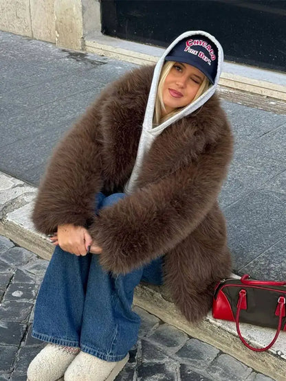 Luxury Brown Oversized Stand Collar Faux Fur Coats Women Fashion Long Sleeve Loose Thicken Jackets 2024 Winter Lady Streetwear
