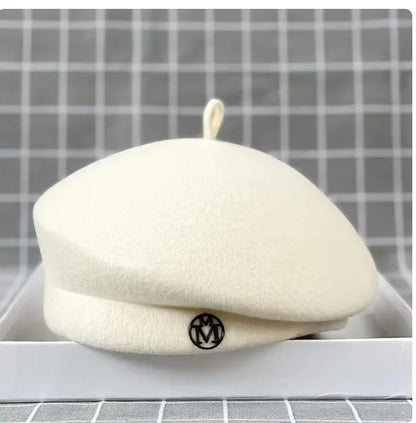 Classic Ladies Beret Hat Fancy Wool Felt Hat Warmer Winter Hat Cap White Black Women Fedora Hat Fascinator Pillbox Hat Formal