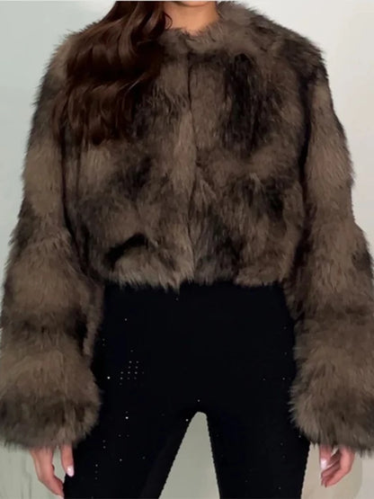 2024 Vintage Faux Fur Short Coats Women Retro Thick Large Cuffs Solid Fur Coat Female Winter Warm Lady Chic High Street Outwear