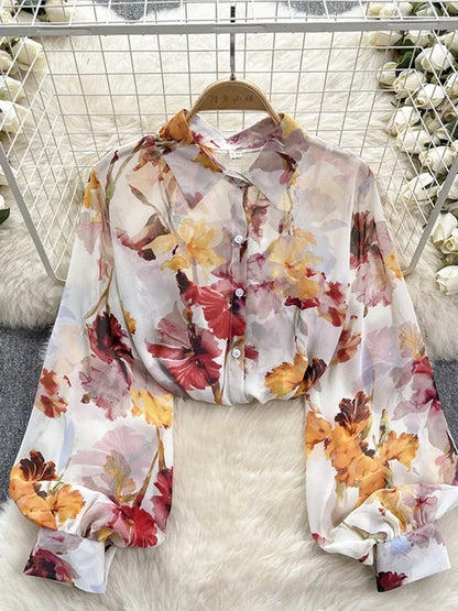Spring Autumn Temperament Fashion Retro Chiffon Floral Blouses Print Loose Lapel Puff Sleeve Top Button Up Shirt Female GD611