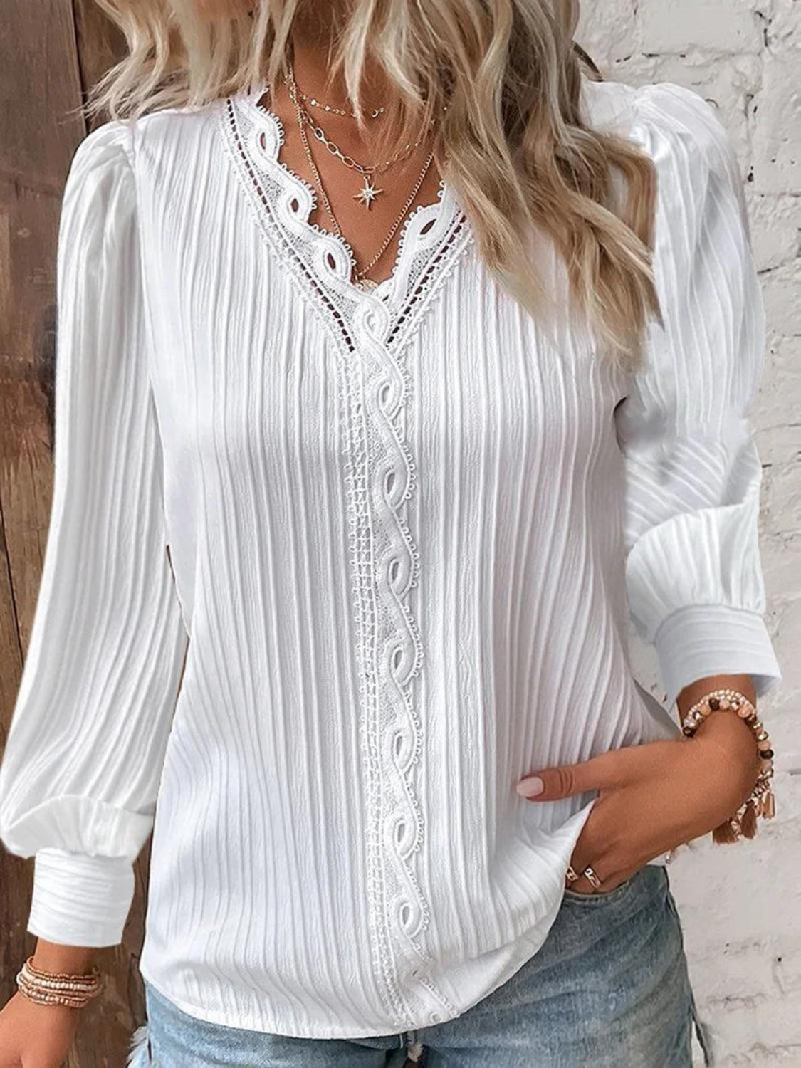 Textured V-Neck Long Sleeve Blouse